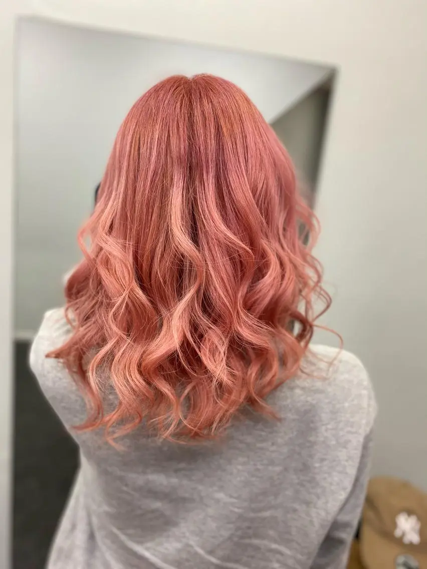 セミロング カラー メンズ キッズ ネイル マツエク・マツパ ヘアカラー トリートメント 🧡可愛い色落ち🧡 ハイトーン特化🧡のヘアスタイル