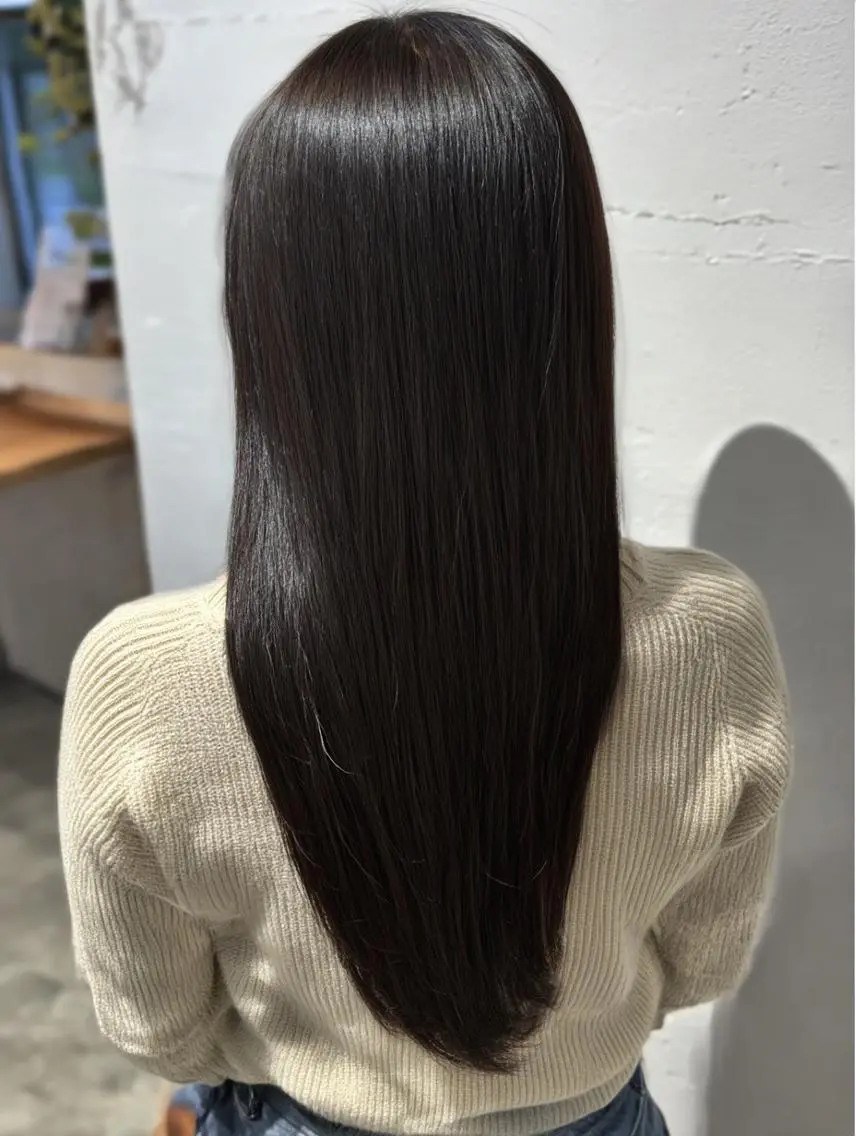 セミロング TELAHAIR 髪質改善特化型サロンのヘアスタイル
