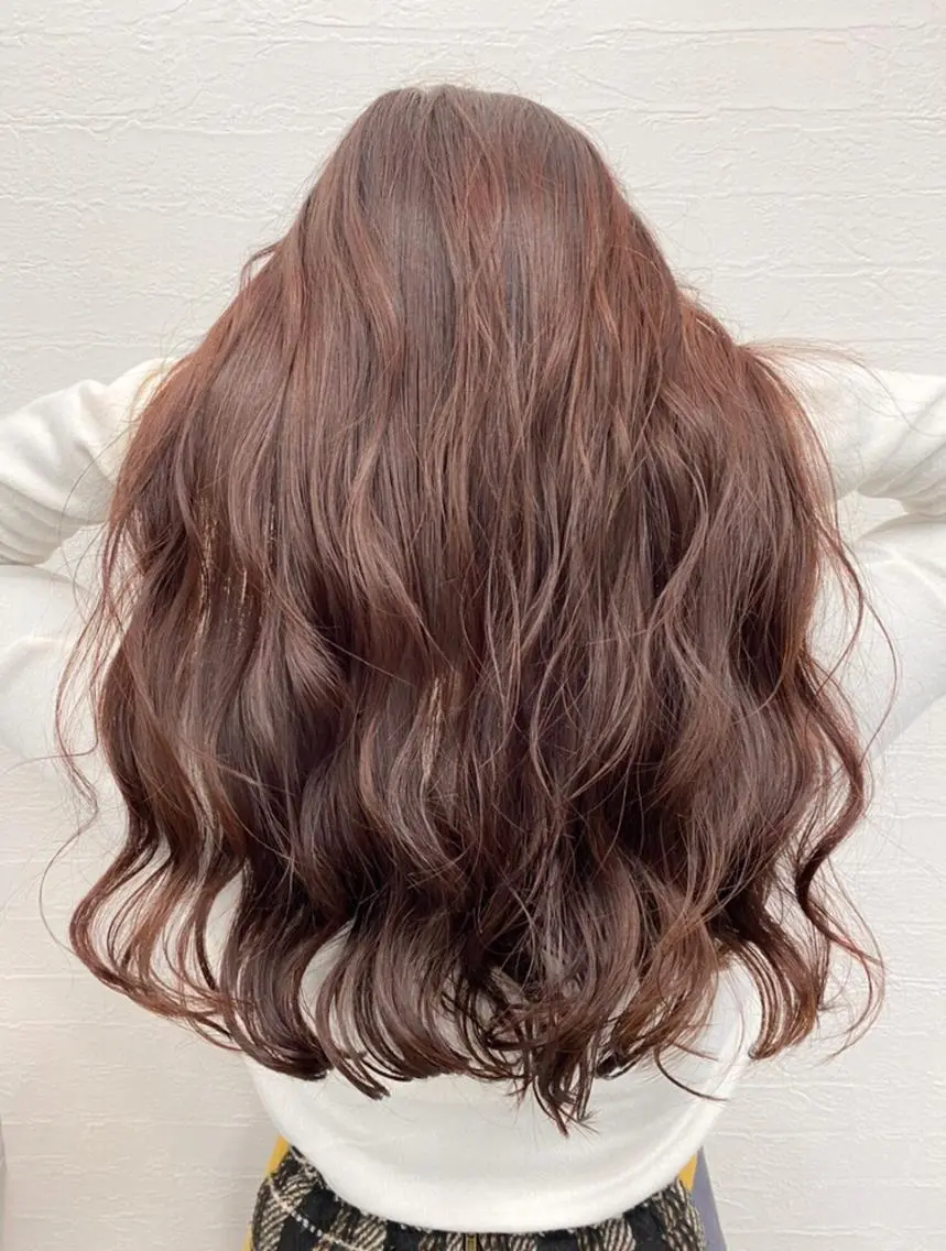 ロング カラー ブリーチ ブリーチなしカラー ピンクカラー ピンクパープル パープルカラー 森本 笑のヘアスタイル