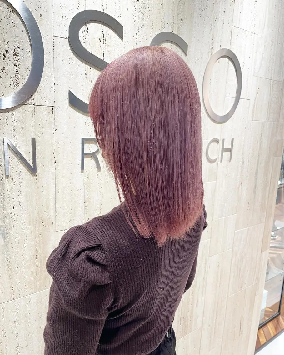 ミディアム カラー グレージュ ピンクカラー カット ヘアカラー トリートメント 高橋 芽衣のヘアスタイル
