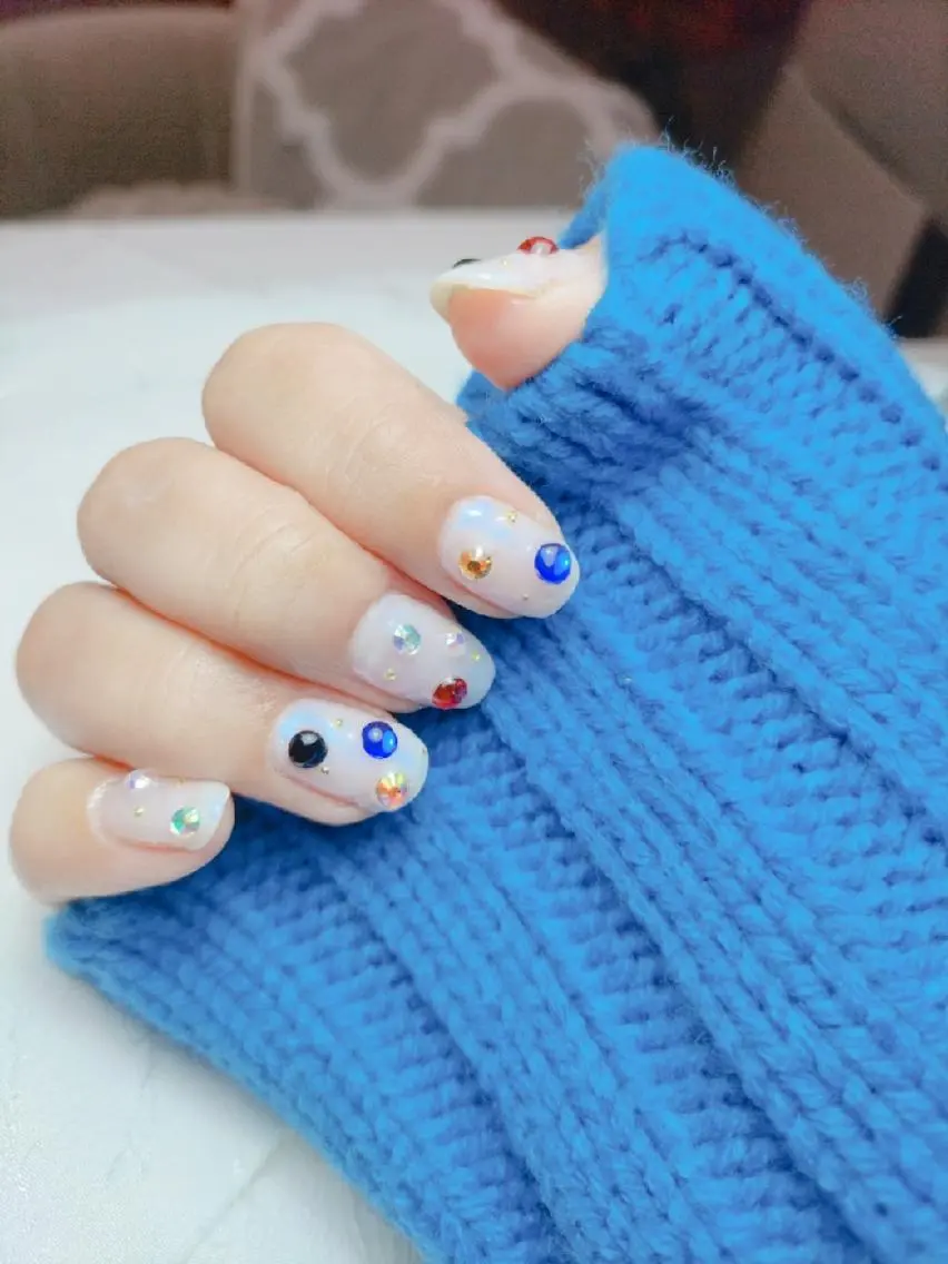ネイル 小金井市のネイル ・美肌・眉毛やさんの眉毛・アイブロウイメージ