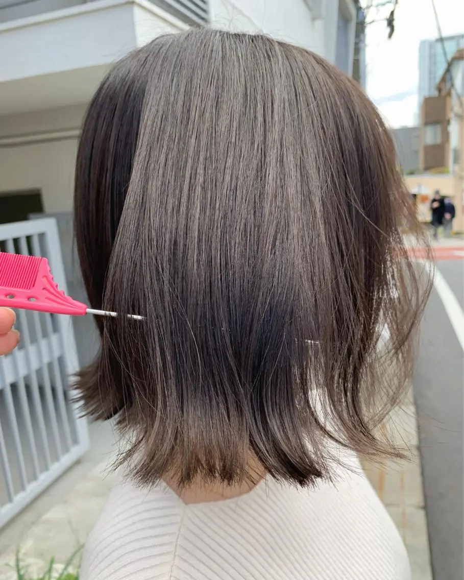 ミディアム カラー ベージュカラー モカベージュ ボブ 外ハネヘア 似合わせカラー🫶 小川千波のヘアスタイル