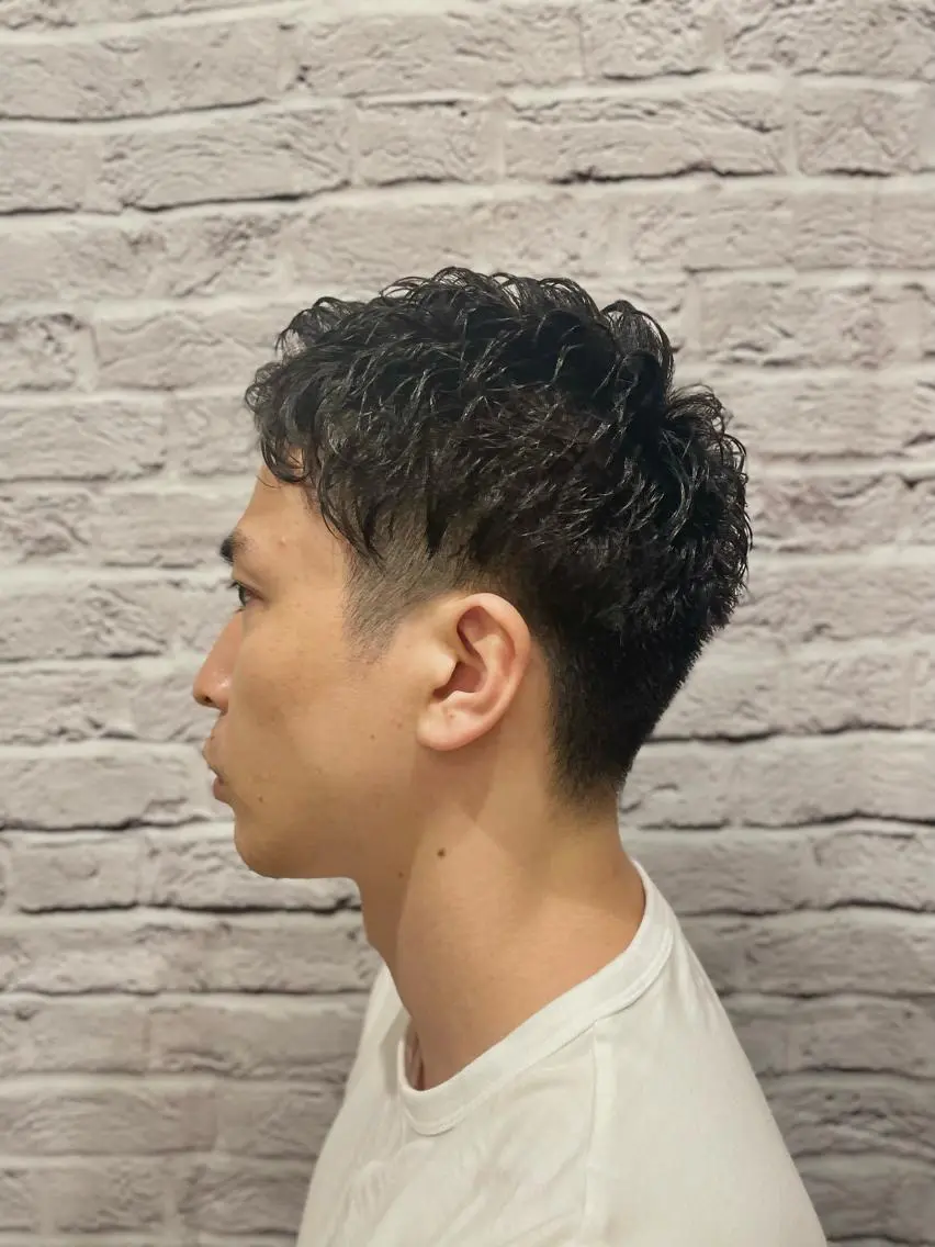 ショート パーマ メンズ メンズパーマ ツーブロック ショートヘア メンズカット特化💈 遠山泰輝のヘアスタイル