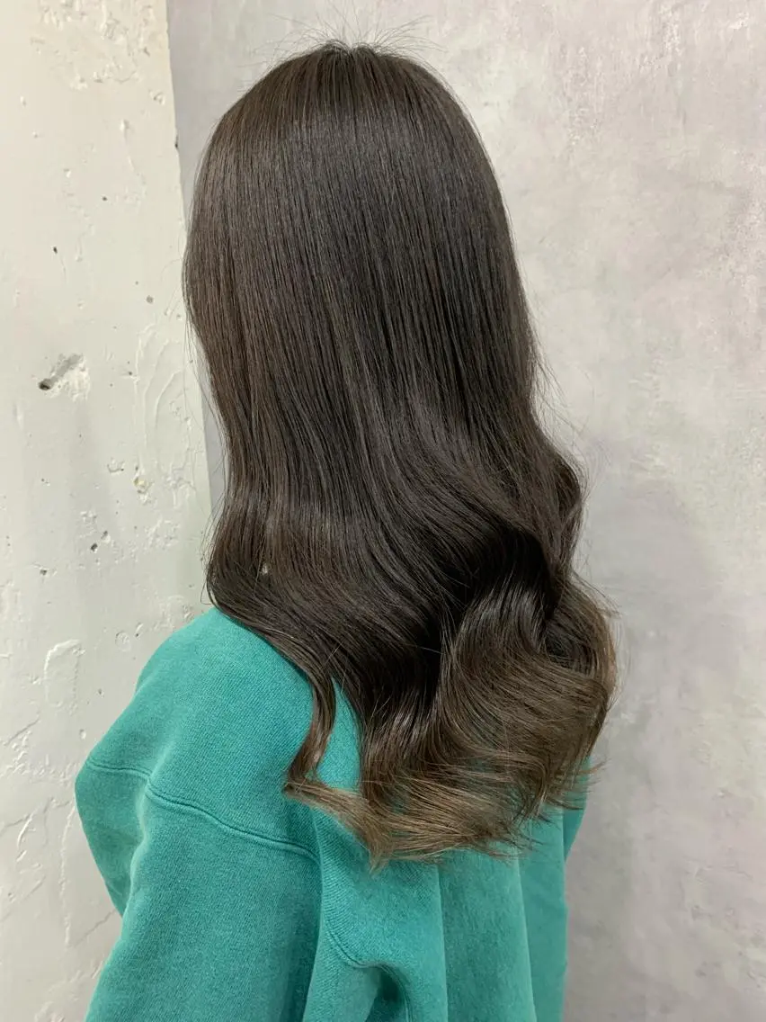 ロング カラー チバ ヒロトのヘアスタイル