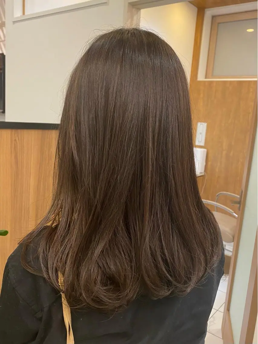 セミロング カラー ヘアカラー 門崎未依/レイヤー/ メンズカット🪿🌼のヘアスタイル