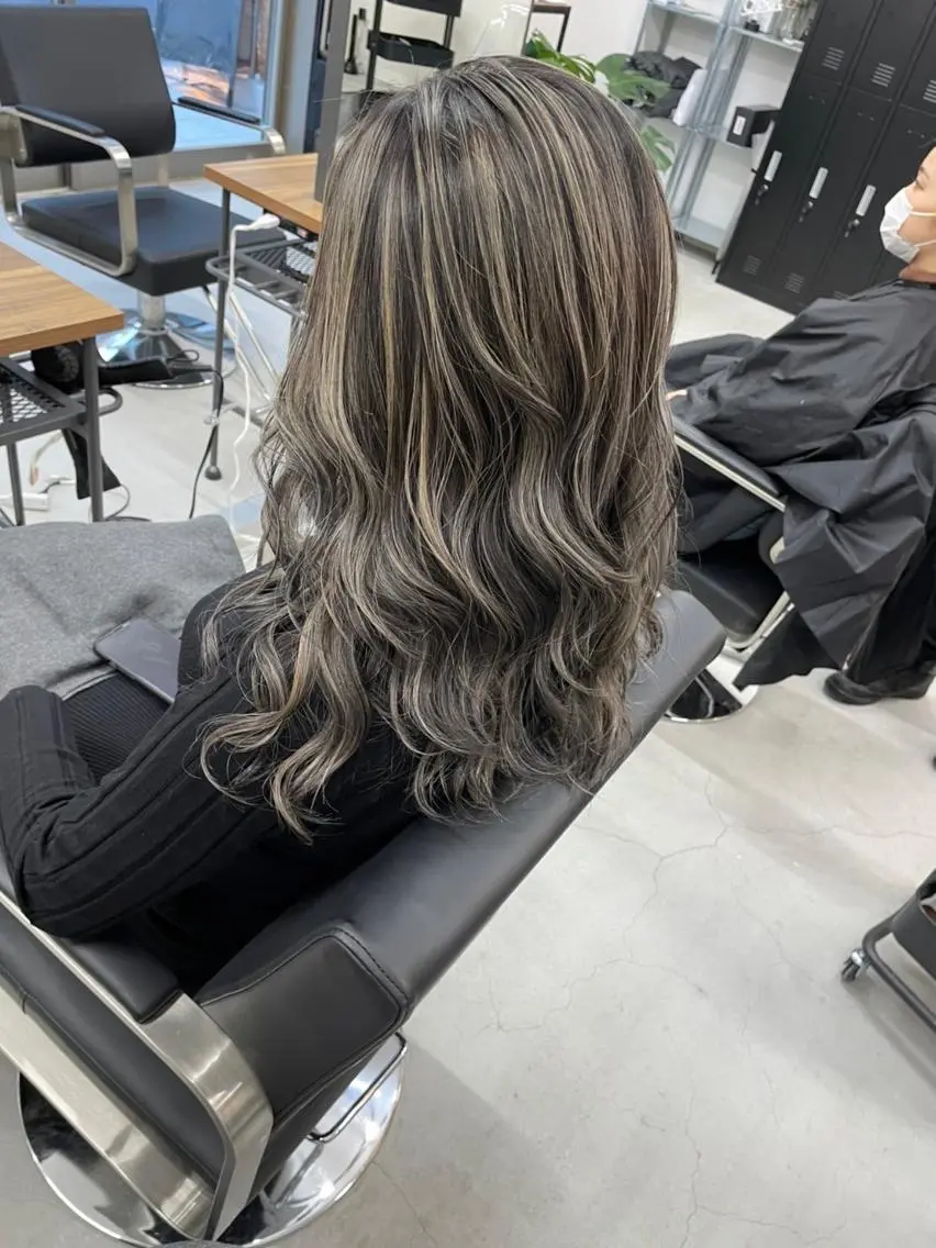 ロング ヘアアレンジ カラー ブリーチ ケアブリーチ デザインカラー ダブルカラー ハイトーンカラー カラー特化サロン茶屋 町Furukuboのヘアスタイル