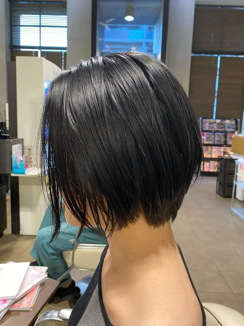 ショート カット 縮毛矯正 トリートメント brace今里店店長 加井直樹のヘアスタイル