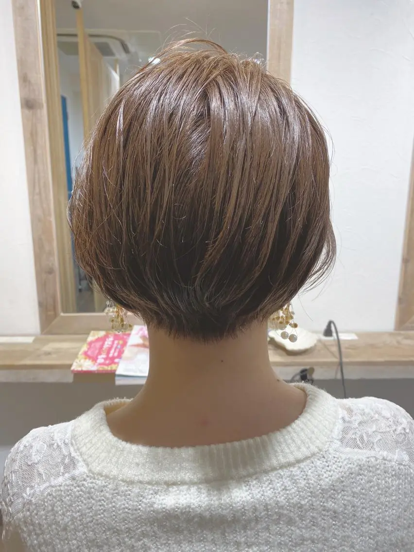 ショート カラー ヘアカラー トリートメント 🌈ショート/レイヤ ーカット/中村崇宏のヘアスタイル