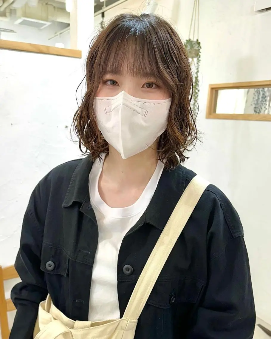ショート カラー パーマ 切りっぱなしボブ 前下がりボブ ショートボブ 黒髪 デザインカラー 髪質改善 縮毛矯正/ レイヤー/銀座/本木のヘアスタイル