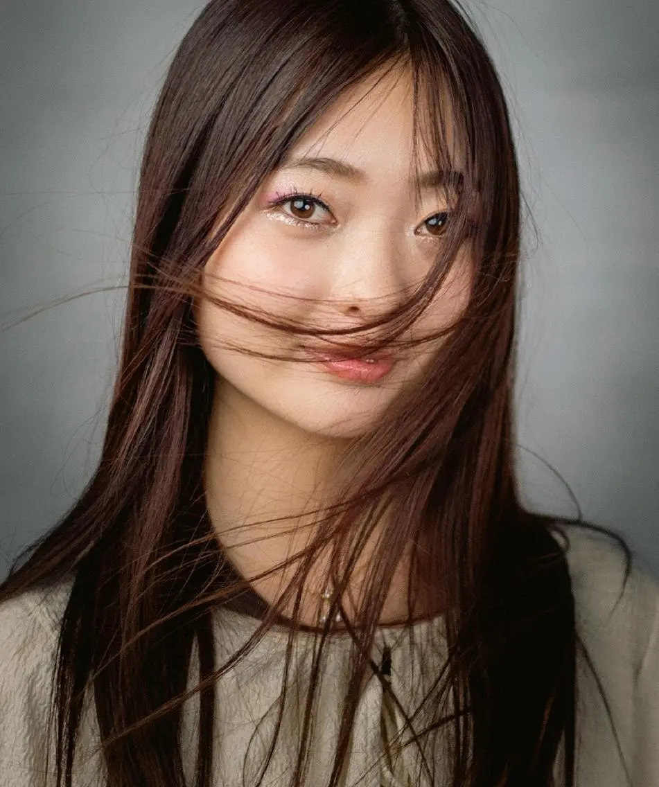 ロング カラー 松尾 泰伸のヘアスタイル