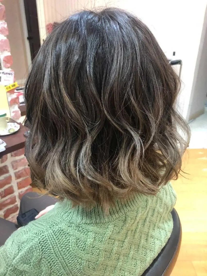 カラー バレイヤージュ R hair🧡 伊藤美和🤎のヘアスタイル