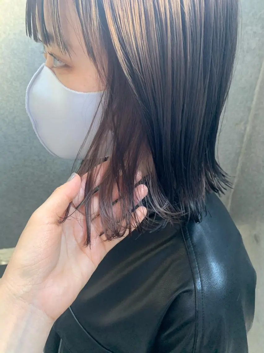 ショート カラー ヘアアレンジ サナ🌱 切りっぱなしボブのヘアスタイル