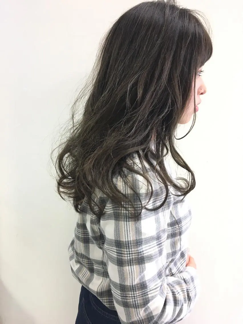 ロング カラー タナカ タクヤのヘアスタイル