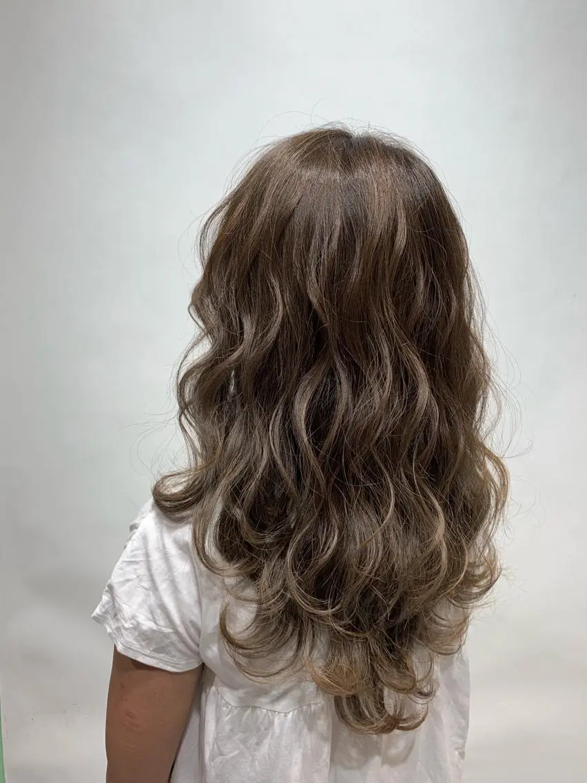 ロング カラー 中野 竜介のヘアスタイル