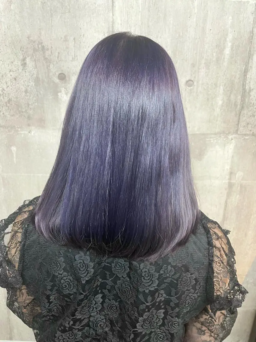 ミディアム ヘアカラー ami .のヘアスタイル