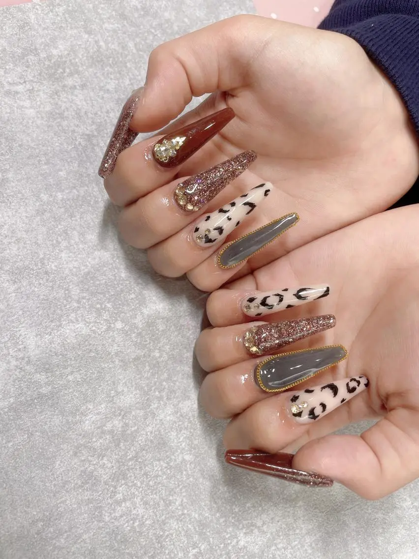 ロング ネイル ハンドネイル 《LB》ラブリエ Nail&eyeのマツエク・マツパデザイン