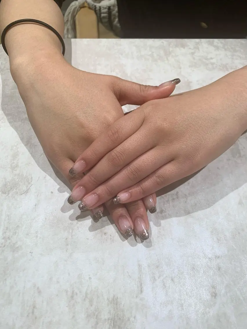 ネイル グラデーション 🤍 YUI 🤍のネイルデザイン