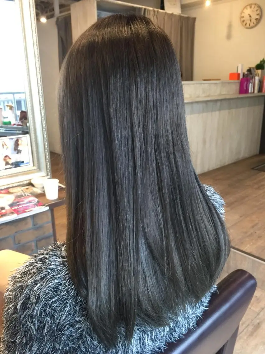 セミロング カラー アディクシーカラー 美髪・艶髪特化美容師 RYOJIのヘアスタイル