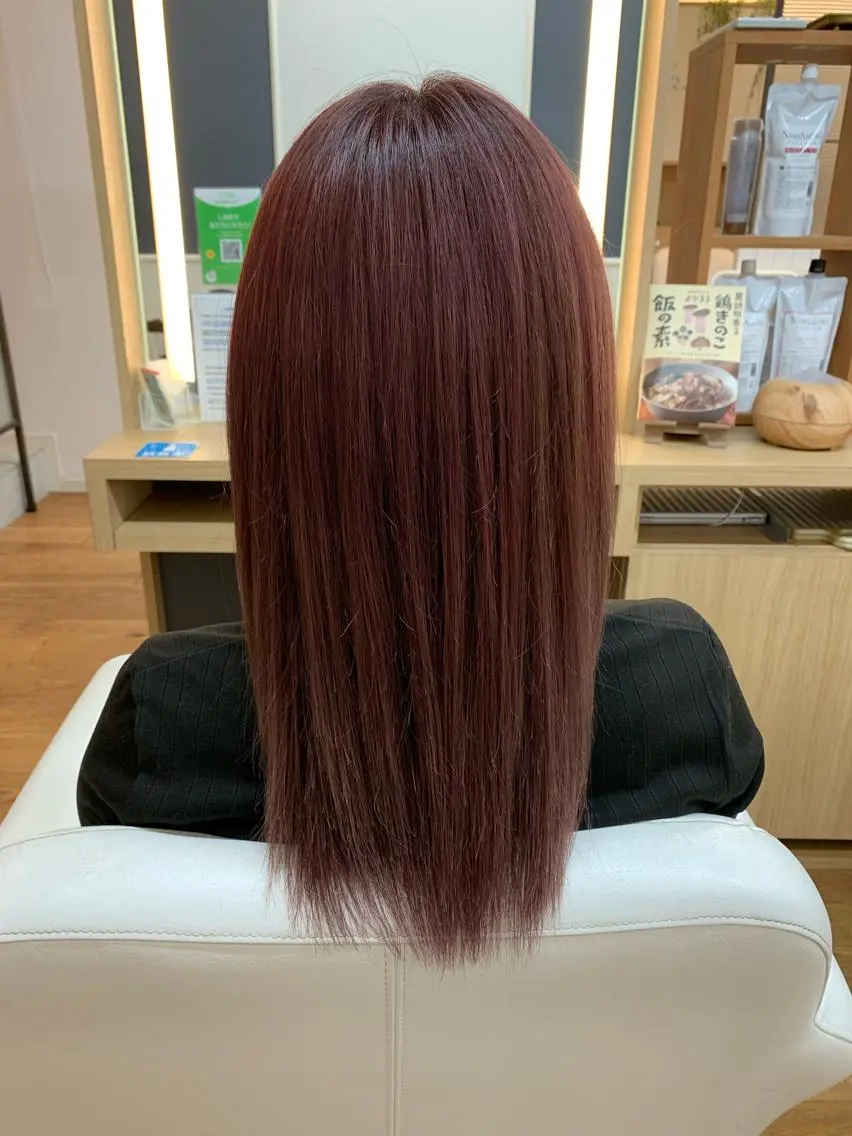 カラー ブラウンカラー ピンクカラー ショートカット/ 縮毛矯正 福士愛里のヘアスタイル