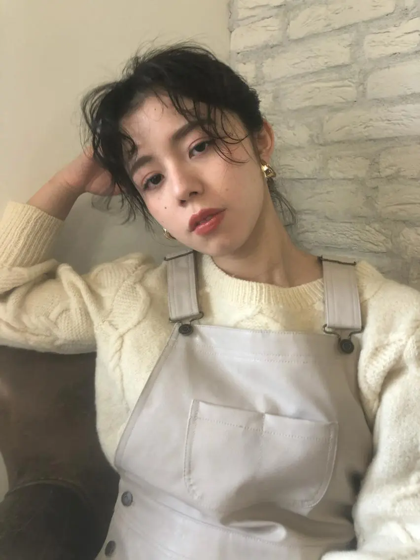 ミディアム ヘアアレンジ 大人girly🛋️ 🤍yukakoのヘアスタイル