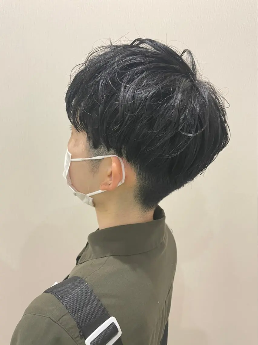 ショート パーマ ショートヘア カット パーマ トリートメント 岡本 沙帆のヘアスタイル