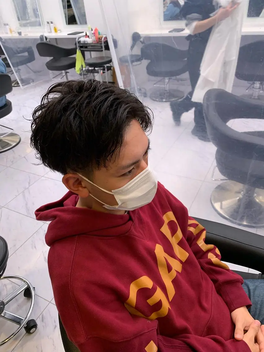 ショート カラー パーマ メンズ メンズパーマ特化 TAIGAのヘアスタイル