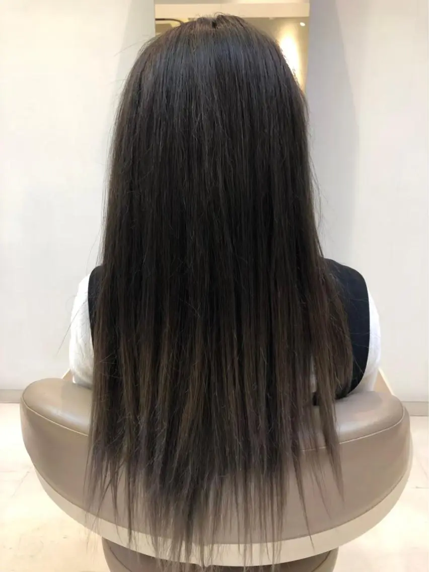 ロング カラー マルヤマ リナの眉毛・アイブロウイメージ