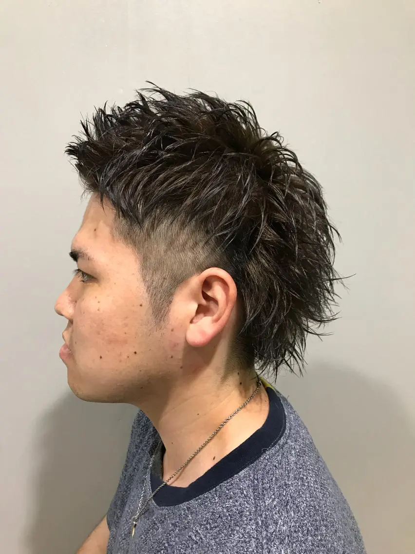 ショート カラー メンズ 山下 亮輔のヘアスタイル
