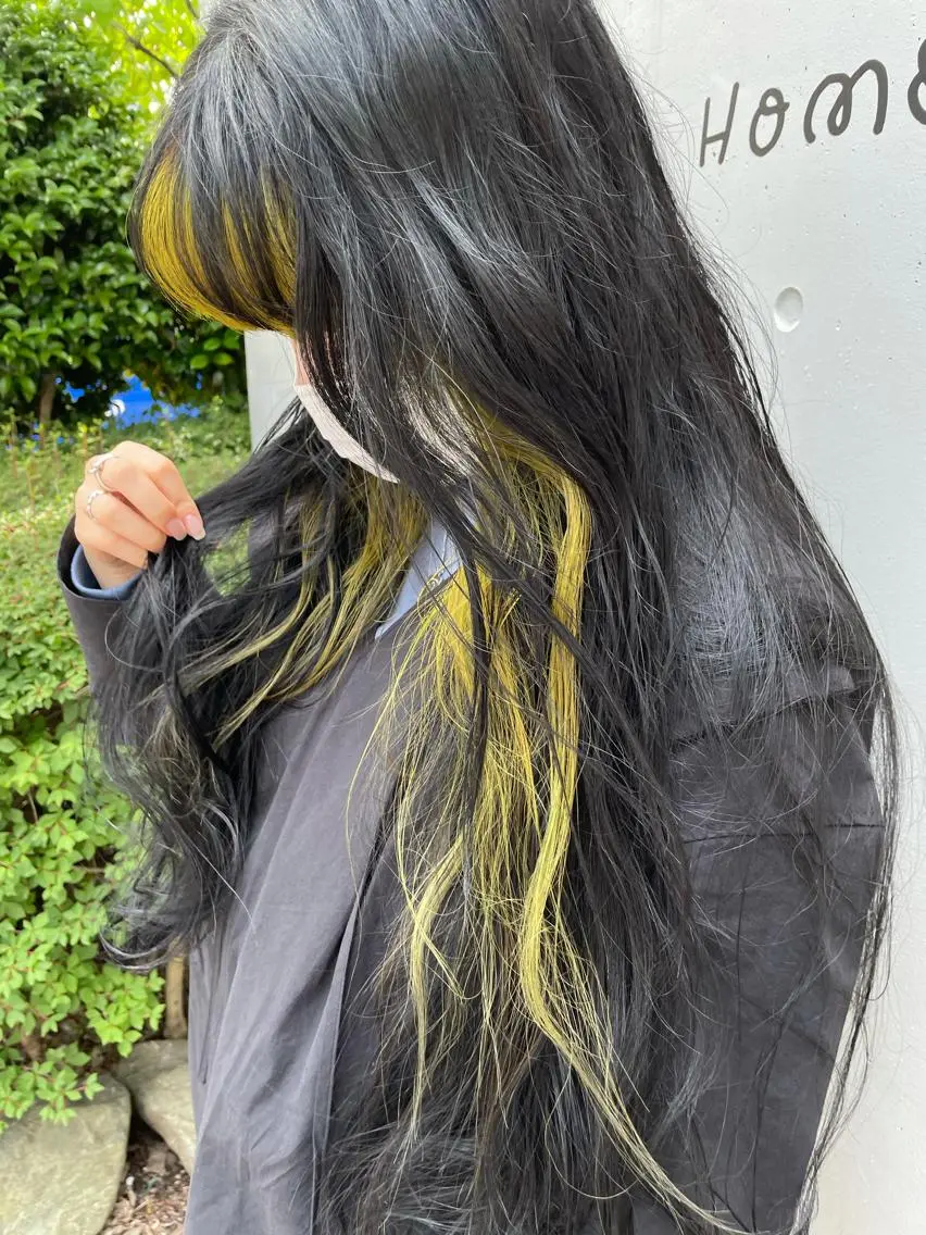 ロング カラー イエローカラー hazuki 🌝のヘアスタイル
