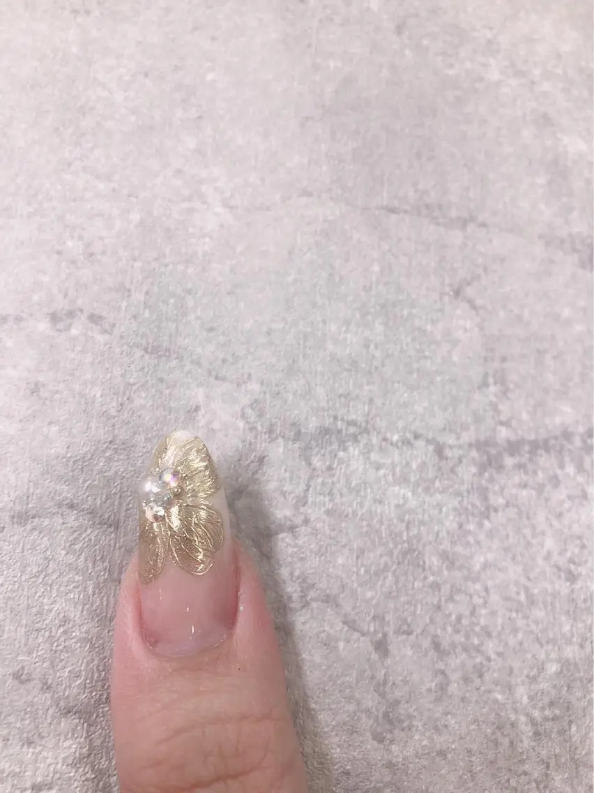 ネイル 桜ネイル フラワーネイル ミラーネイル FASTNAIL PLUS 新宿店のネイルデザイン