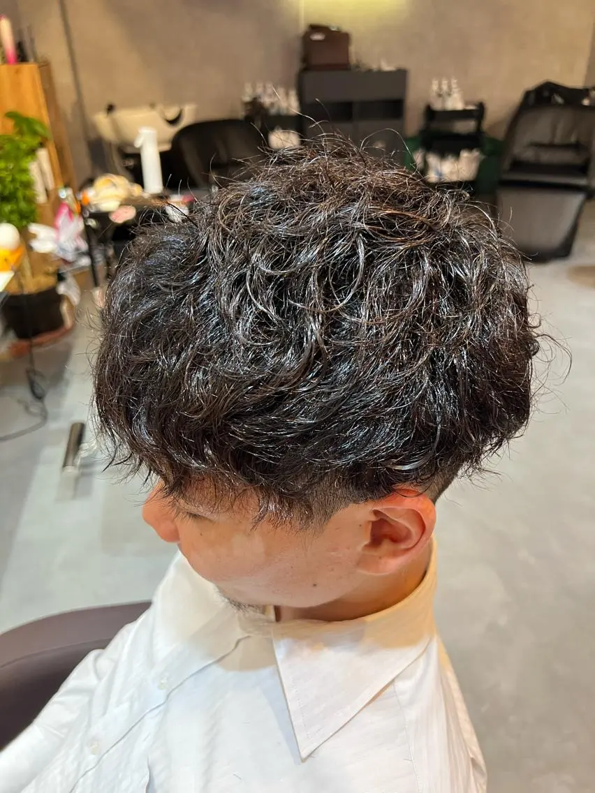 メンズ カット パーマ 🍀艶髪縮毛矯正/ 風殿　滉太🍀のヘアスタイル