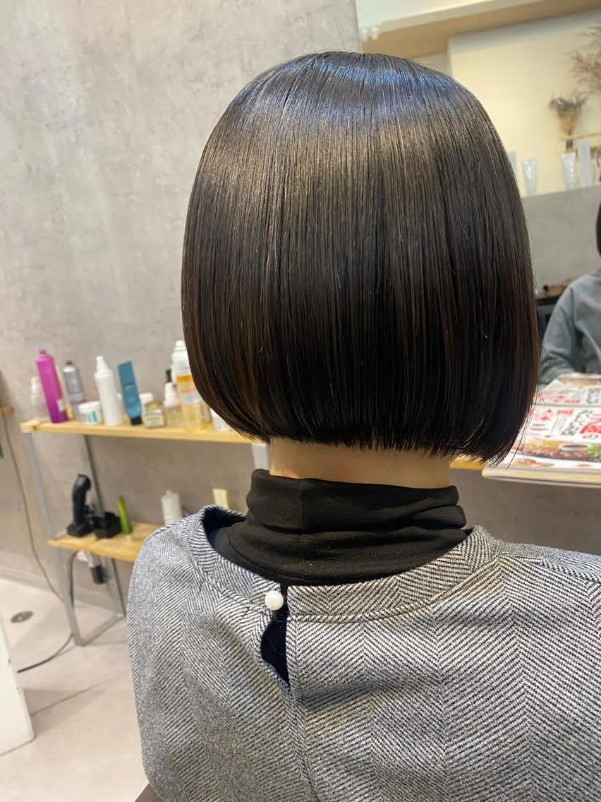 ミディアム 似合う髪型見つけます AYAKAのヘアスタイル