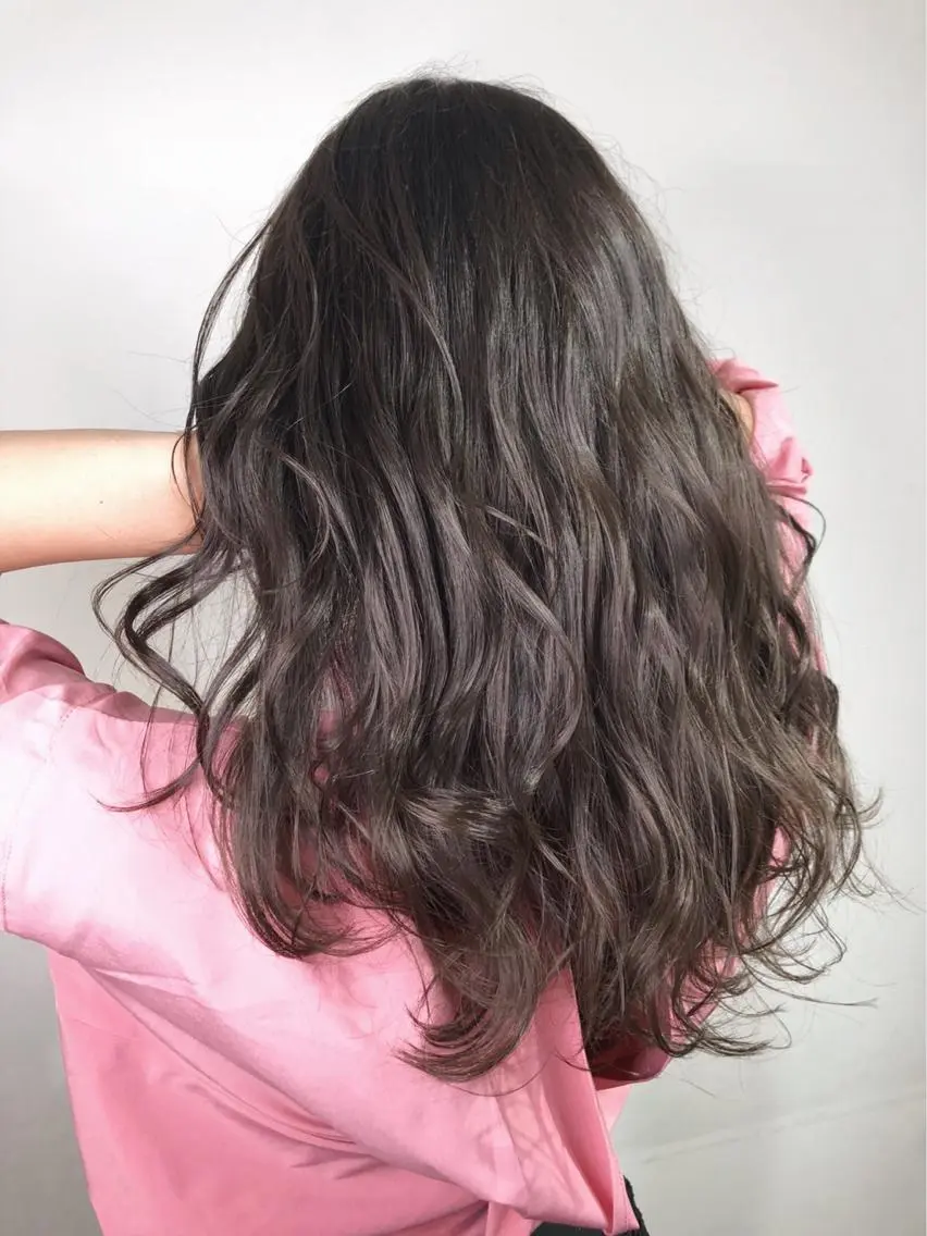 セミロング カラー _WHITE+ 南海難波店のヘアスタイル