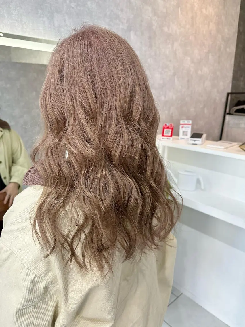 ロング ヘアカラー トリートメント MAKI🦋 GRANDE Lyのヘアスタイル