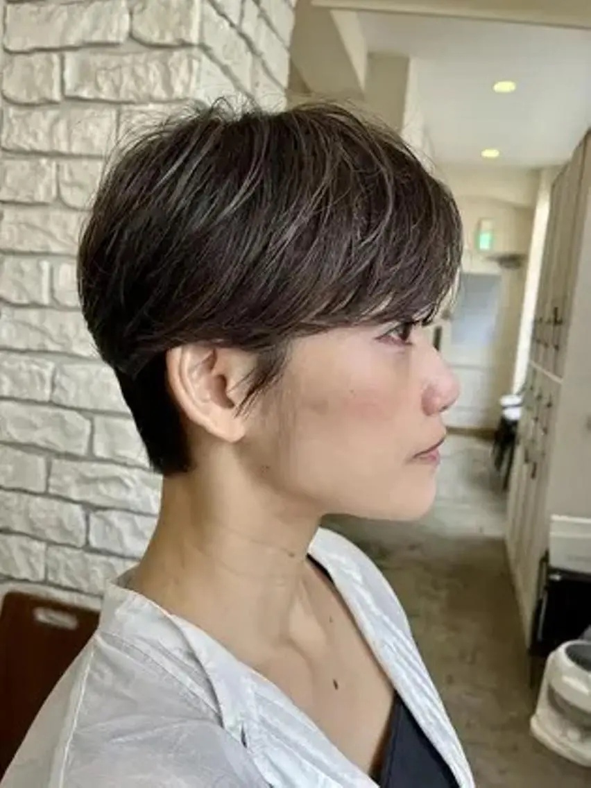 カラー 才門 真菜のヘアスタイル