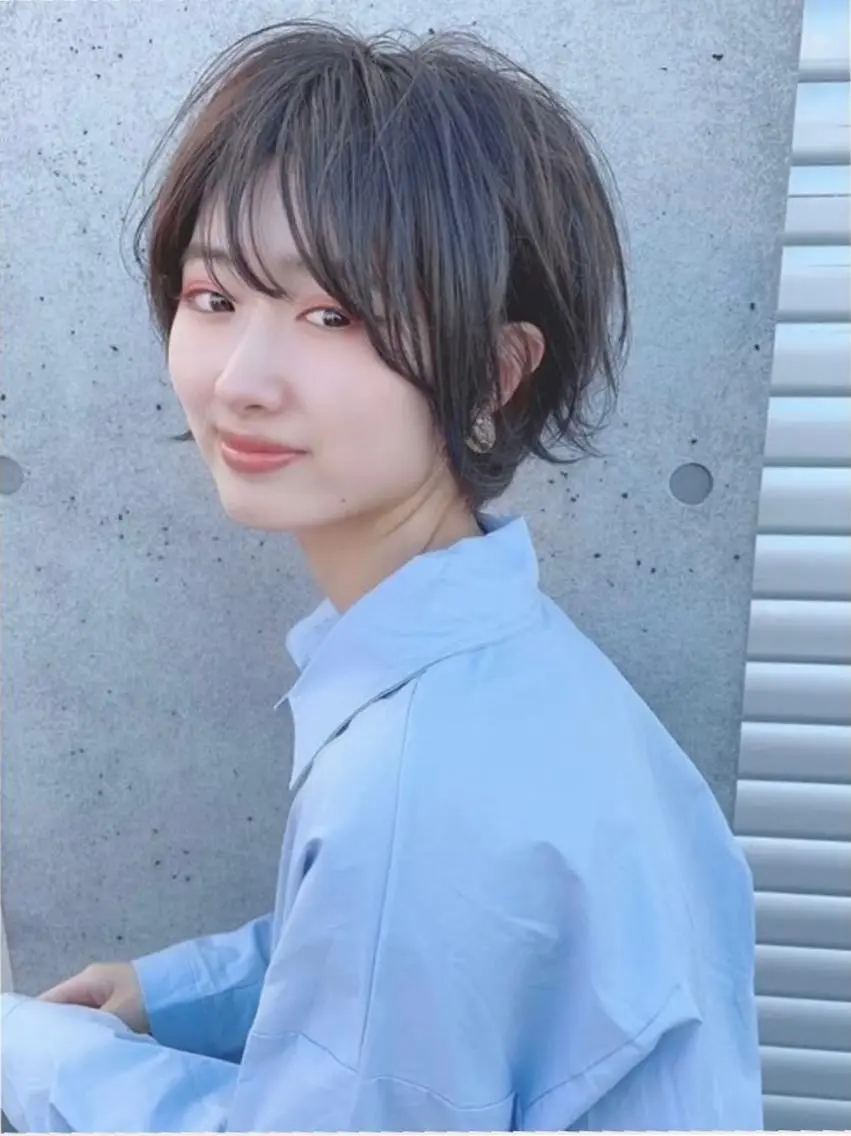 ショート 川畑 花菜のヘアスタイル