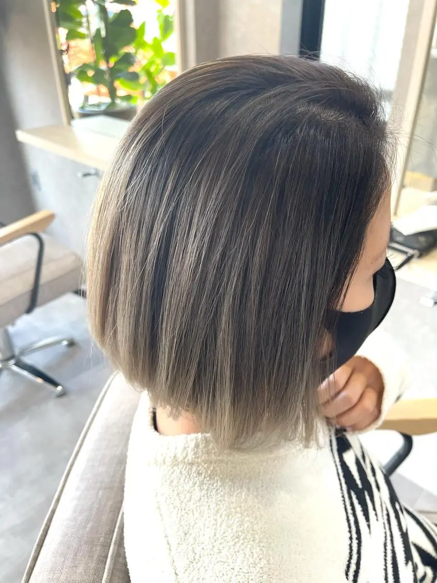 ミディアム カラー ヘアカラー 一ノ瀬 暁のヘアスタイル