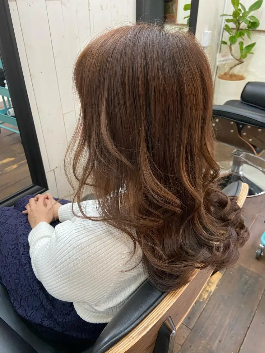 ロング 紙屋 隼人のヘアスタイル