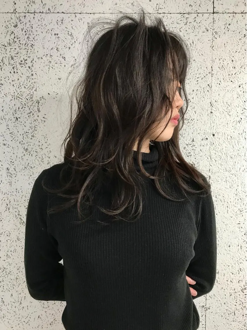 セミロング カラー カット ヘアカラー トリートメント KOOKI スティードトーキョーのヘアスタイル