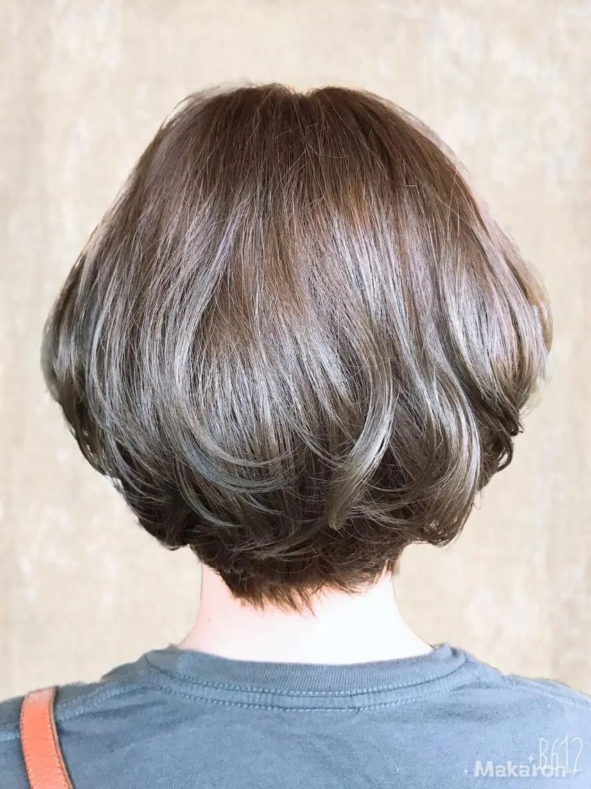 ショート カラー アッシュ シルバー シルバーアッシュ ショートヘア hair works raptureのヘアスタイル