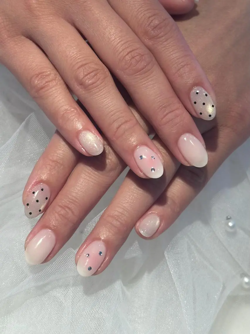 ネイル チークネイル ai nail / airiのネイルデザイン