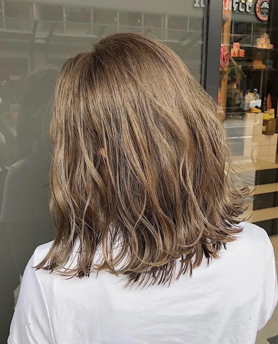 ミディアム カラー ベージュカラー ハイトーンカラー ハイトーンベージュ ノンダメージ髪質改善 カラー💎/KURAのヘアスタイル
