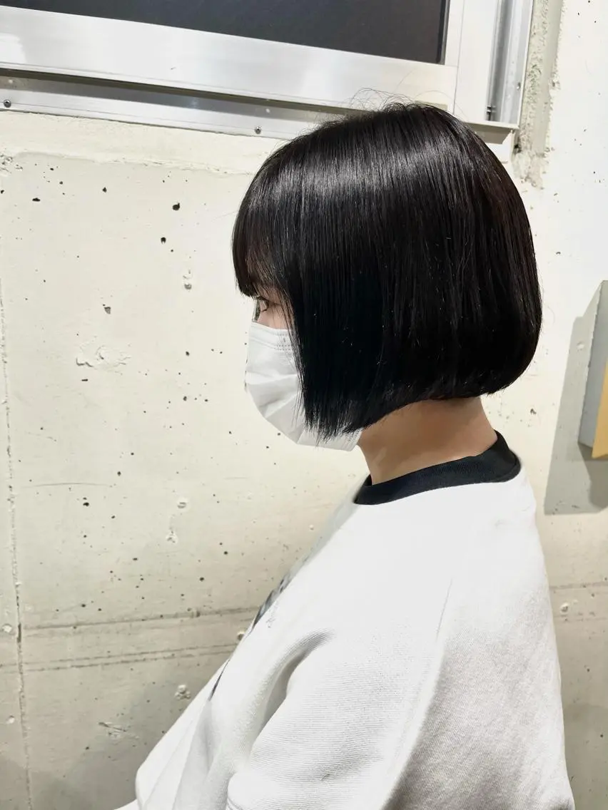 ショート カラー ダークグレー ボブ カット ヘアカラー トリートメント ボブ/縮毛/レイヤー モトナリのヘアスタイル