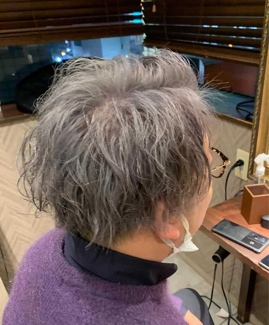 ショート カラー メンズ ヘアカラー 園田 将士のヘアスタイル