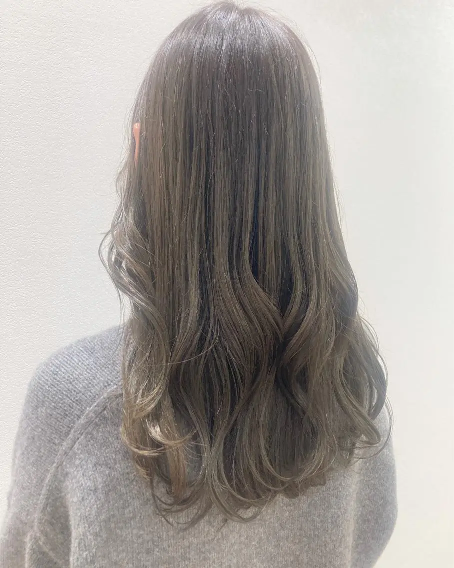 セミロング カラー ヘアカラー トリートメント 店長 ✂️ムラカミ キラリのヘアスタイル