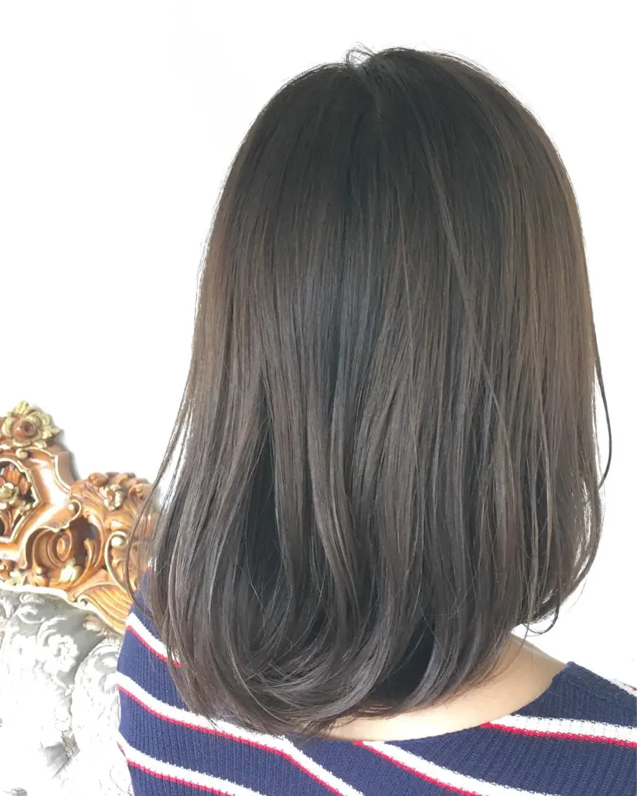 ミディアム カラー パーマ ヘアアレンジ アッシュ ベージュカラー エグチ アキラのヘアスタイル