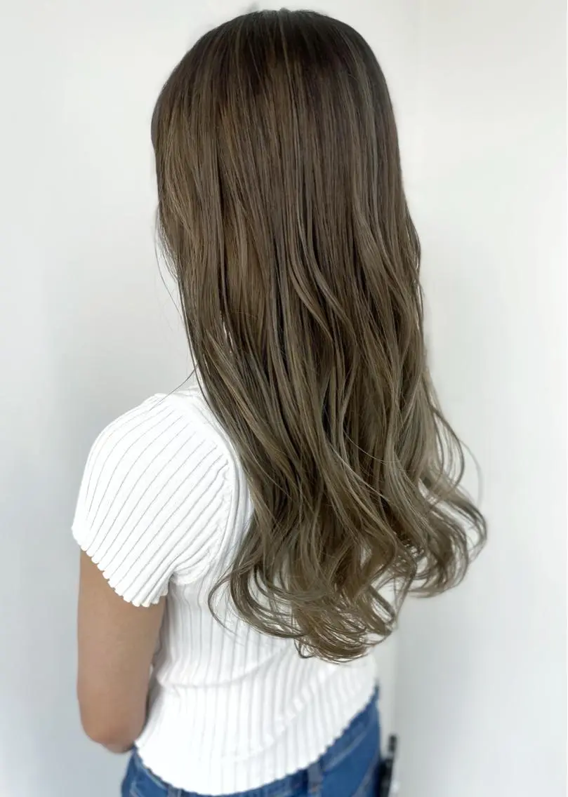 ロング カラー カット ヘアカラー トリートメント ⭐️当日OK⭐️ 岩田峻のヘアスタイル