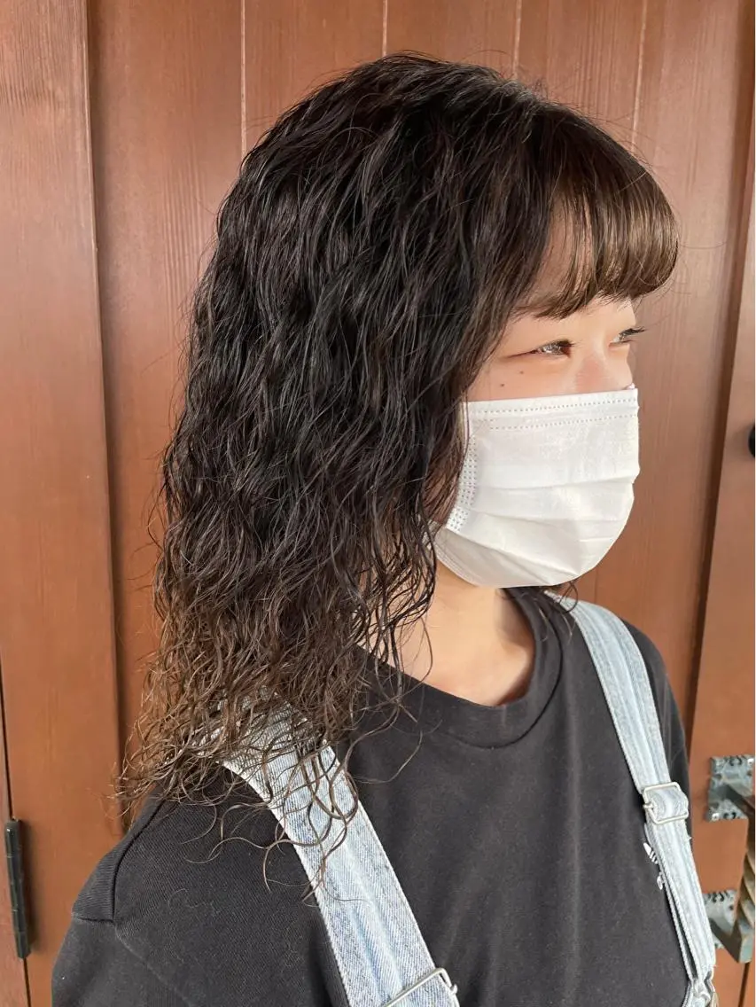 セミロング パーマ セミロングパーマ 高山りな🌼 (メンズも可能です)のヘアスタイル