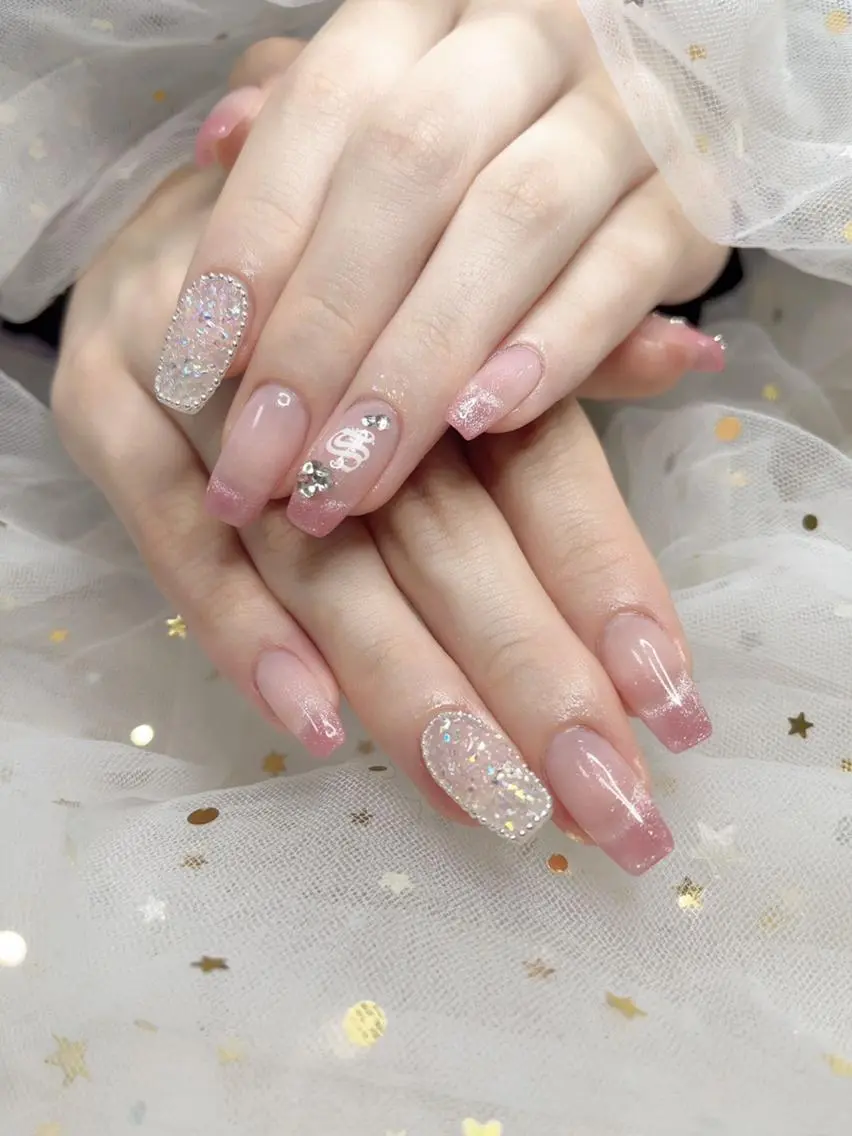 ネイル ジョリ En 💞🦋のネイルデザイン