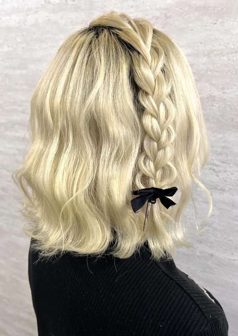 ヘアアレンジ 鈴木 芽香のマツエク・マツパデザイン